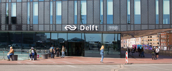 Station Delft
